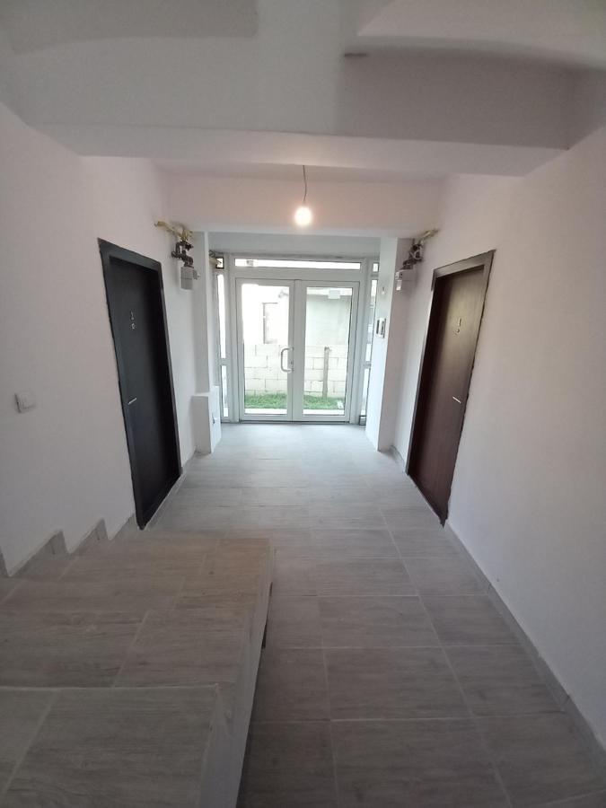 Twins Residence 2 Apart Hotel Ap 2 2 Rooms Chiajna Екстер'єр фото